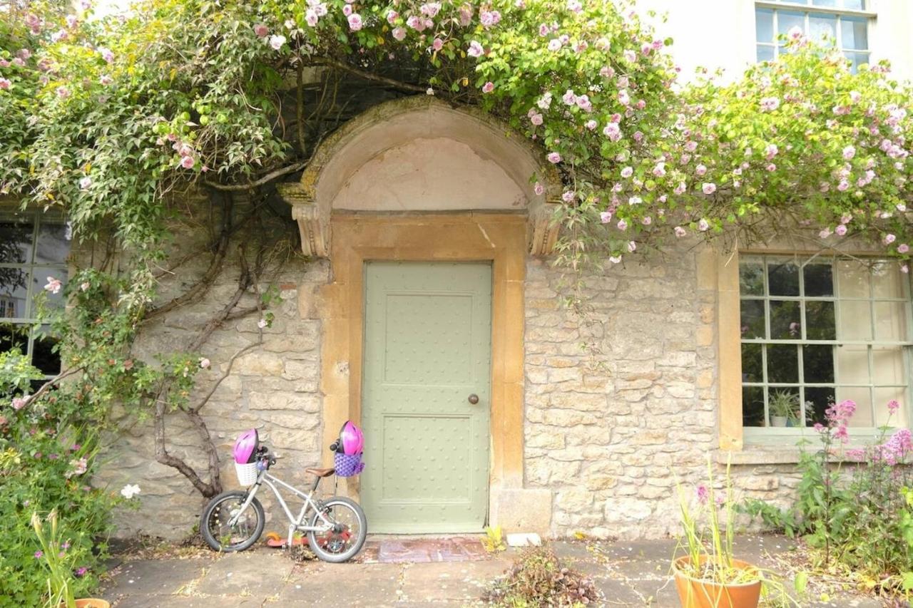 Lovely Property In The Heart Of Somerset, Sleeps 9 Shepton Mallet Εξωτερικό φωτογραφία