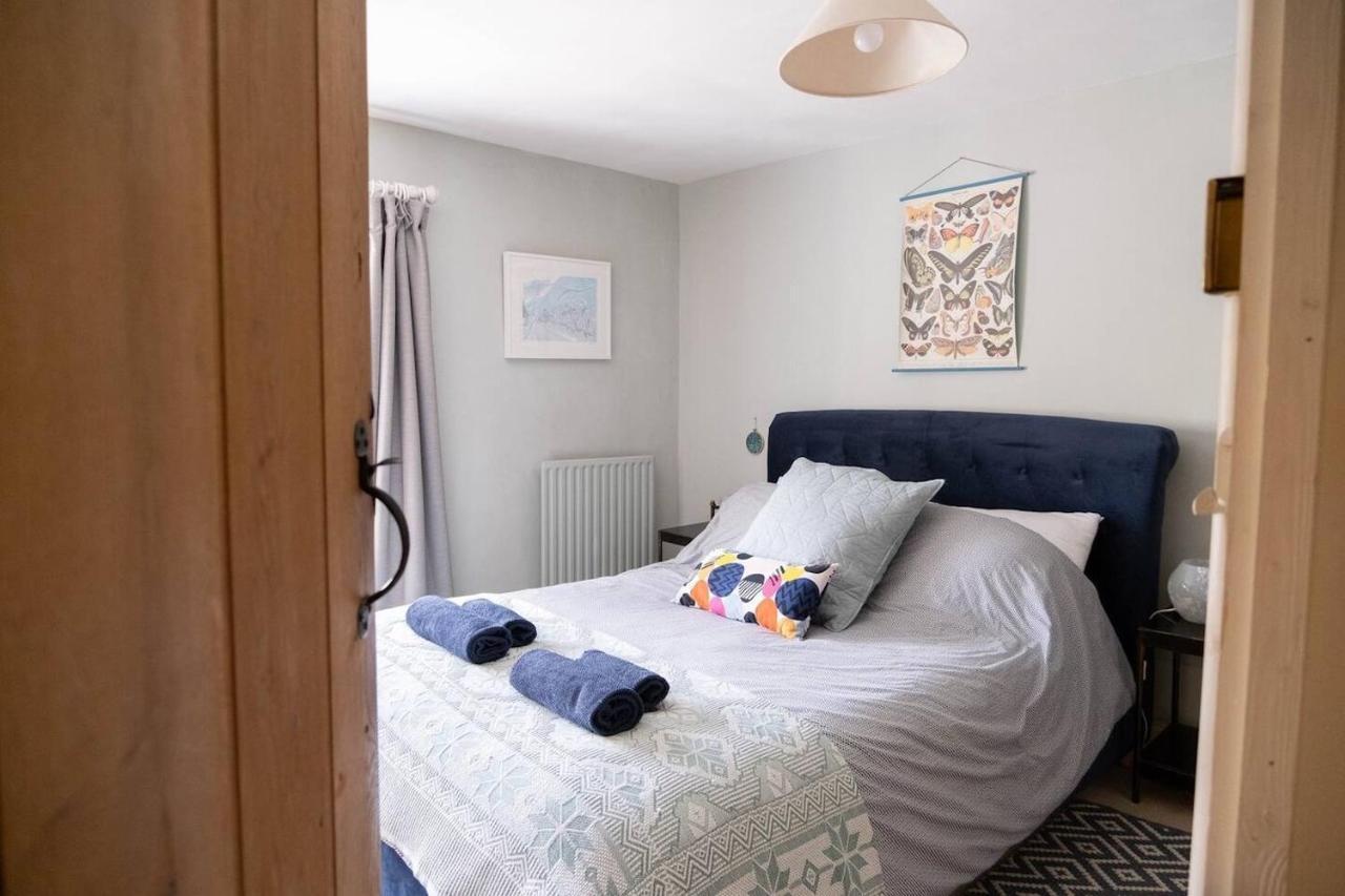 Lovely Property In The Heart Of Somerset, Sleeps 9 Shepton Mallet Εξωτερικό φωτογραφία